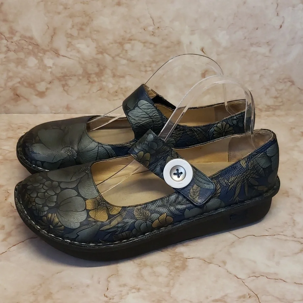 Alegria navy blue and gray floral clogs platforms Mary Jane womens size 41